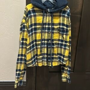 American Eagle Cropped Hooded Flannel